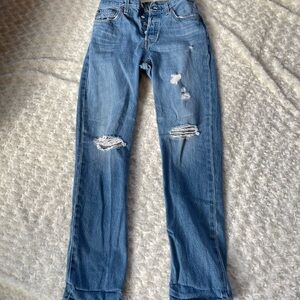Women’s LEVIS 501 BUTTON FLY Denim Jeans SZ 25 X 30 excellent condition